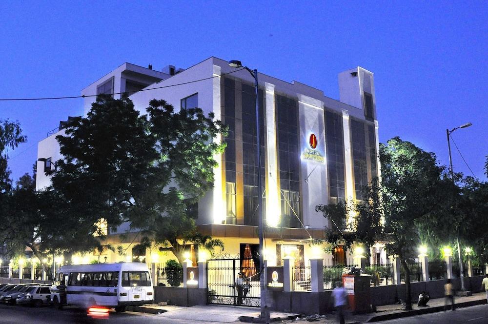 Hotel Jivitesh Delhi  Exterior photo